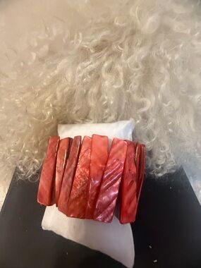 Coral Mother-of-Pearl Stretch Bracelet - Women's Bracelet